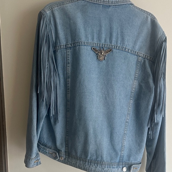 Fringe Denim Jacket with Embellished Bee - Picture 4 of 4